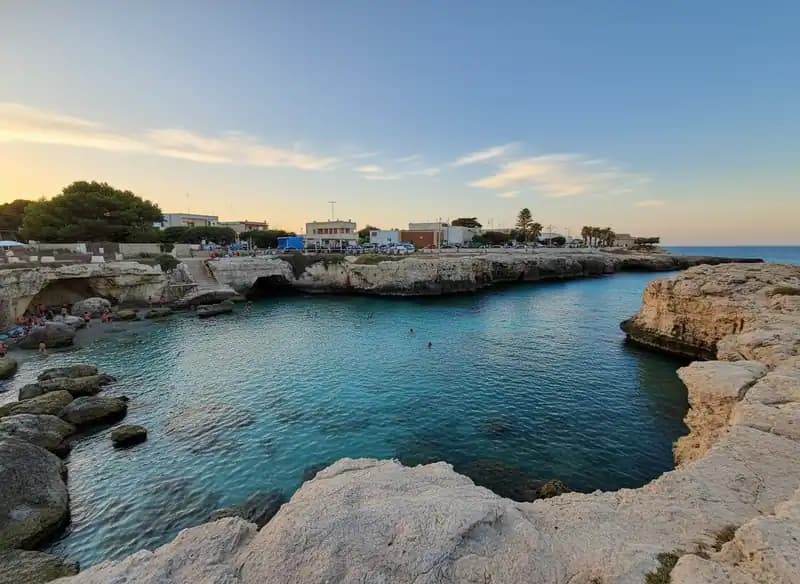 Portulignu Bay — Beach (free-access)
