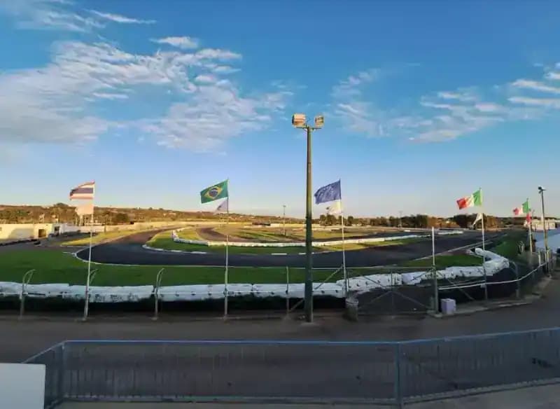 Pista Salentina Strecke — Kartfahren