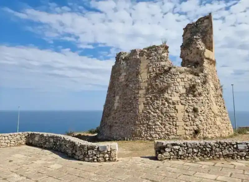 Torre Nasparo — Torri