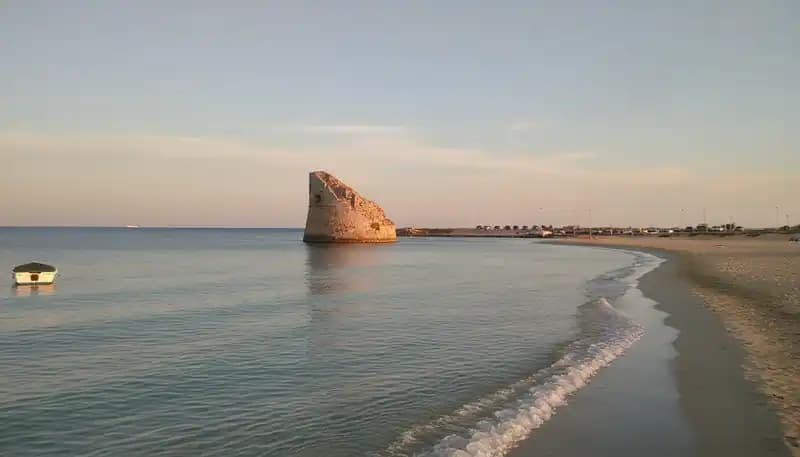 Torre Pali Beach — Beach (free-access)