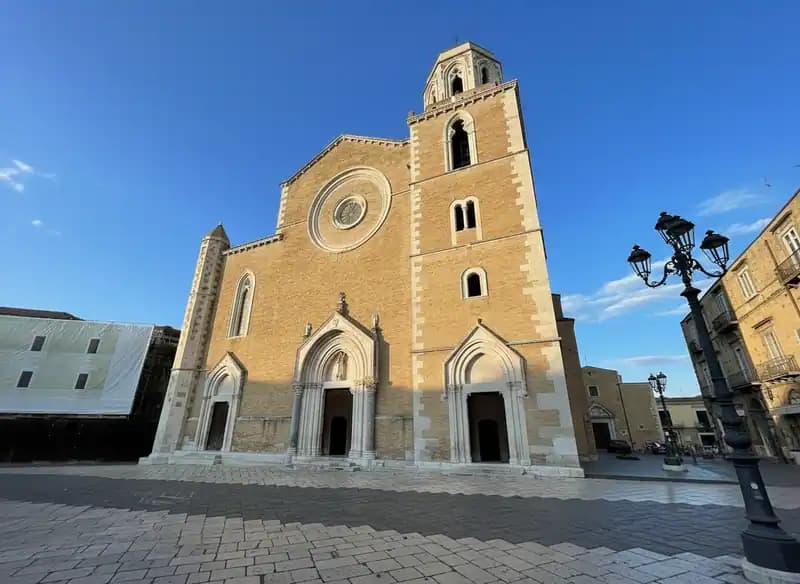 Basilika Mariä Himmelfahrt — Kirchen