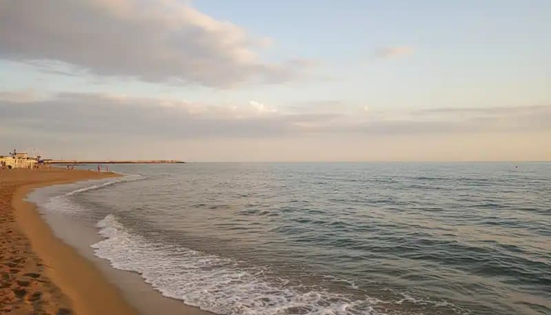 Plage (gratuite et payante) du Domaine d'Ayala — Campomarino