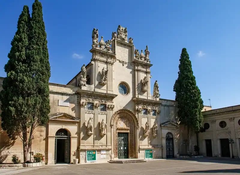 Kirche der Santi Niccolò and Cataldo — Kirchen