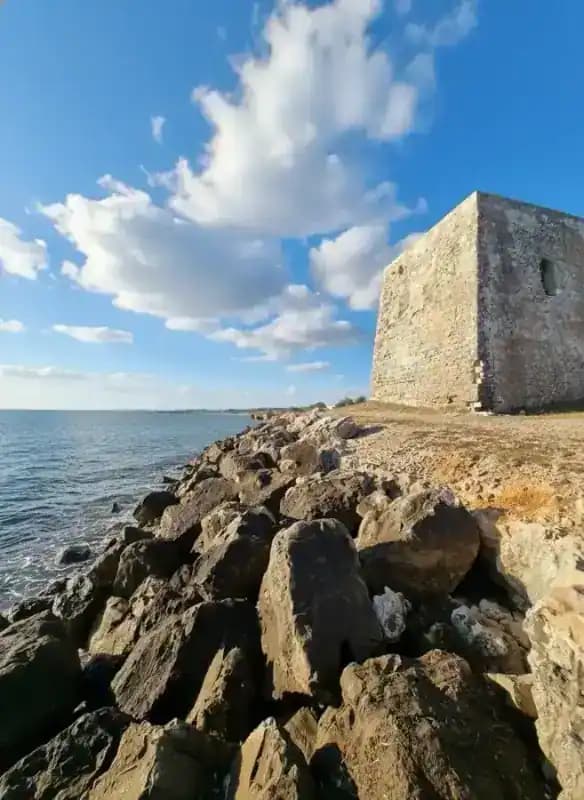 Torre Specchia Ruggeri — Torri