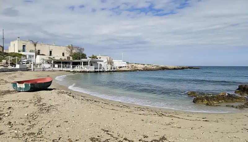 Spiaggia di Porto Ghiacciolo — Monopoli