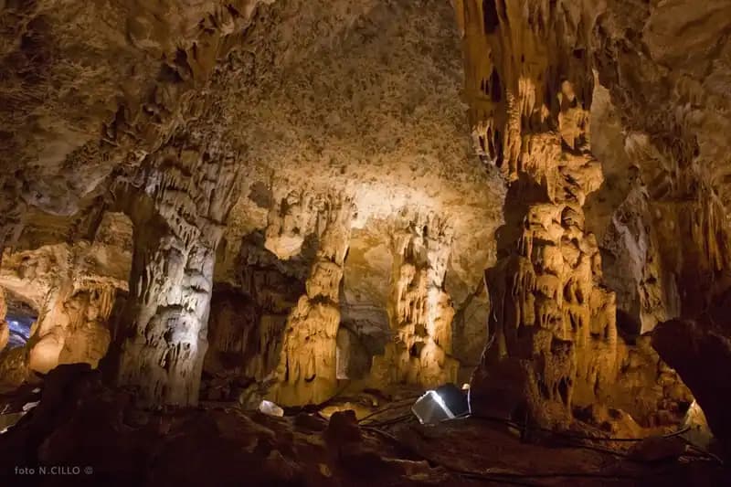 Grotta di Curtomartino — Grotte