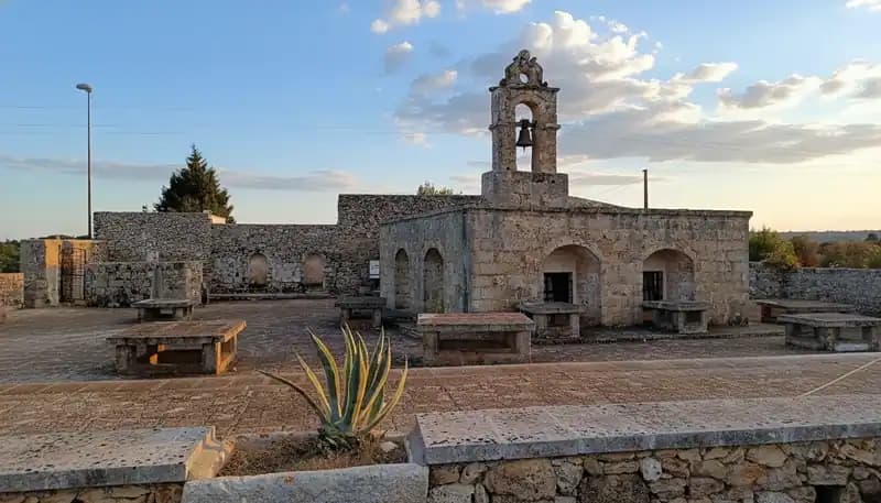 Krypta der Madonna del Gonfalone — Heiligtümer