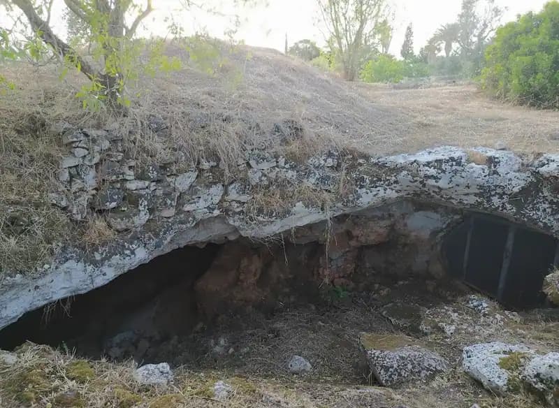 Cave of Veneri — Grotte
