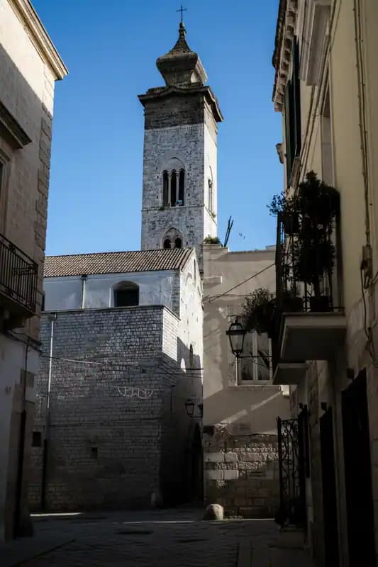 Mutterkirche Gemeinde Santa Maria della Colonna und San Nicola di Bari — Rutigliano