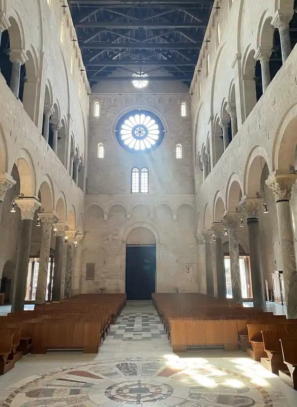 Metropolitankathedrale San Sabino — Bari