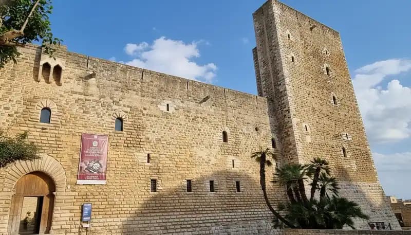 Nationalmuseum für Archäologie von Gioia del Colle — Gioia del Colle