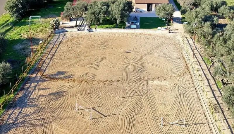 Horse's Family Equestrian Center — Foggia