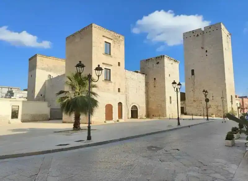 Tour maître — Bisceglie